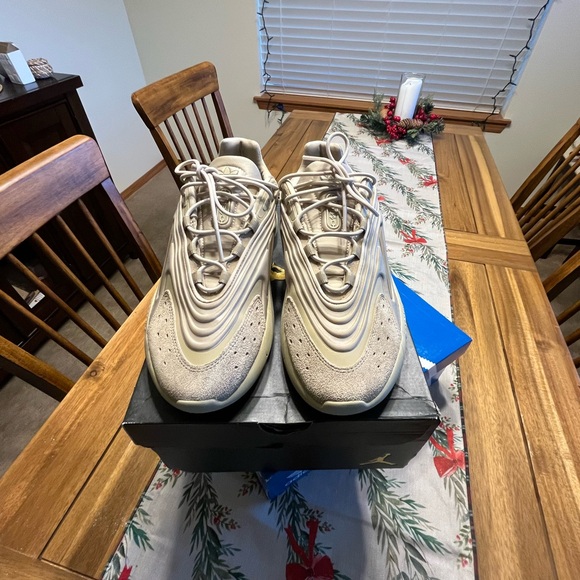 Adidas Ozelia Silver Sneakers - Picture 5 of 6